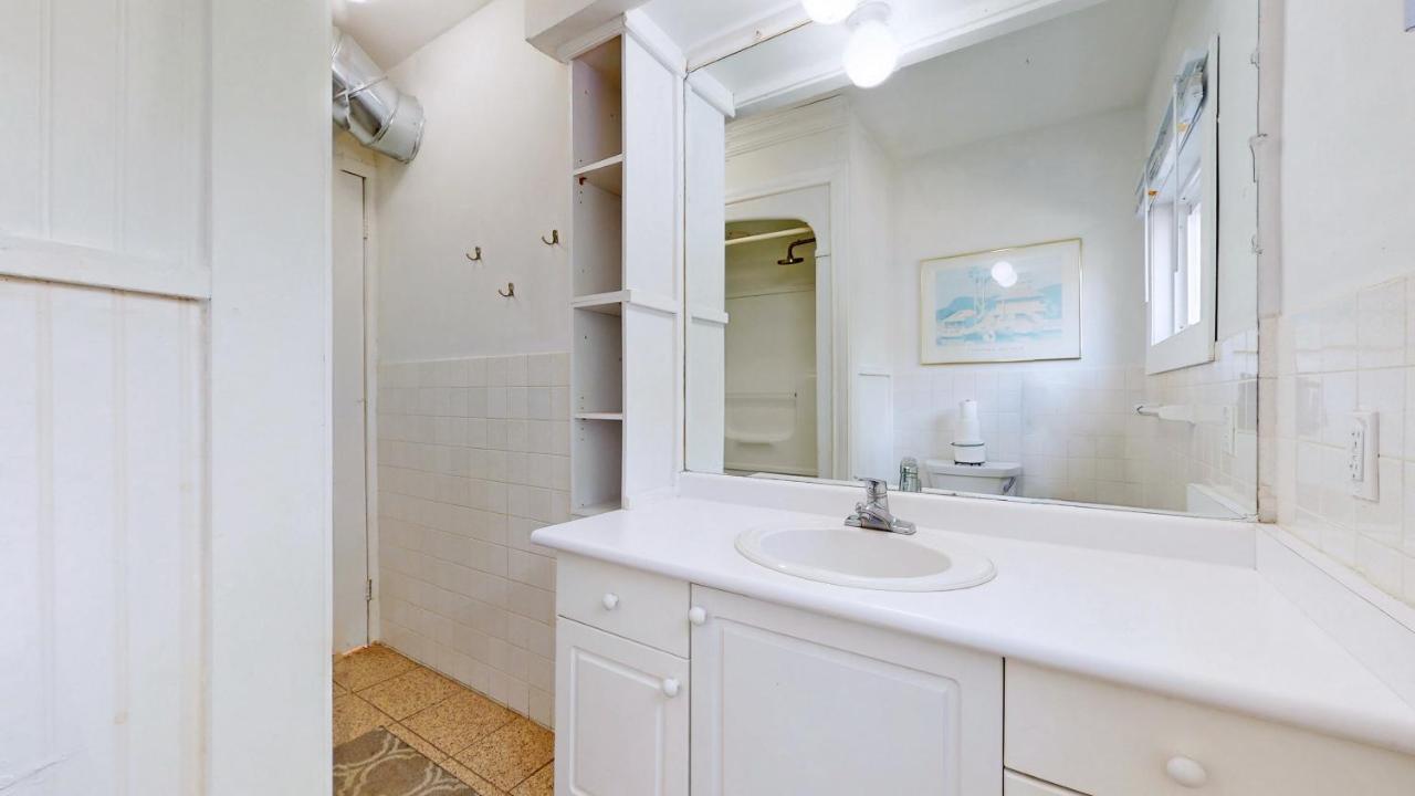 Main Beach River Retreat - Wasaga Beach 1 - Main Strip - 95 Mosley St מראה חיצוני תמונה