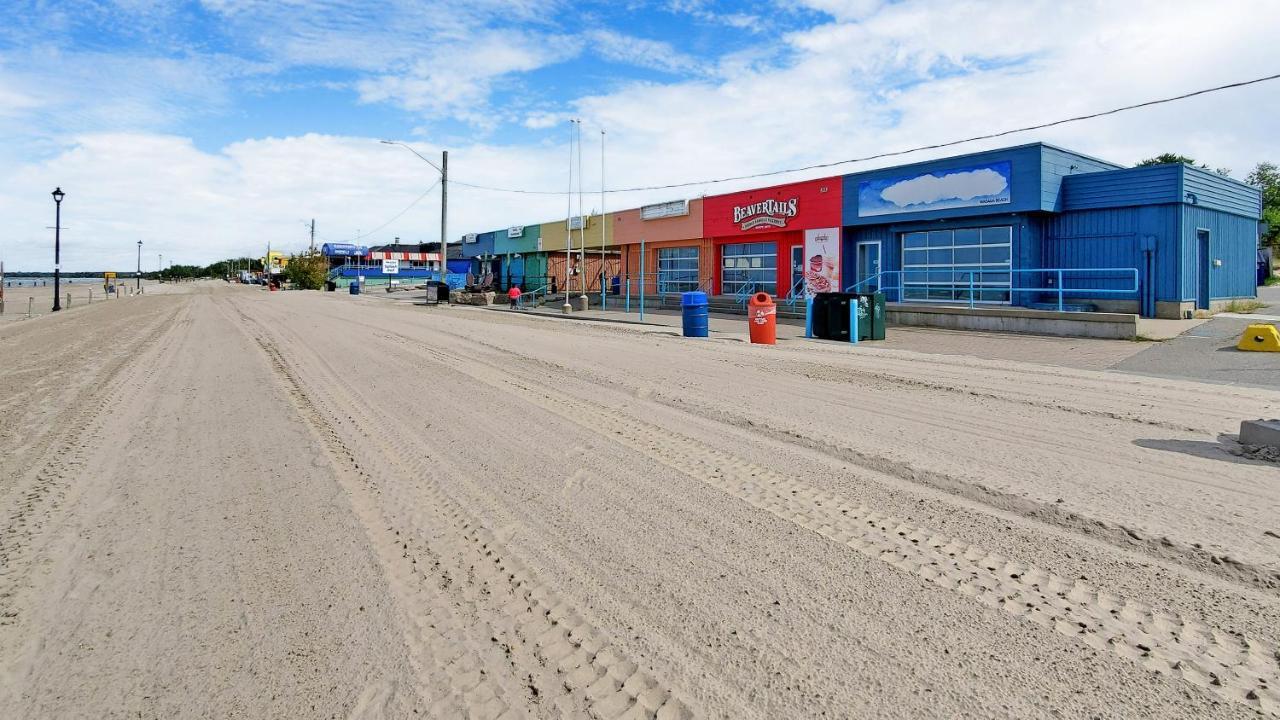 Main Beach River Retreat - Wasaga Beach 1 - Main Strip - 95 Mosley St מראה חיצוני תמונה
