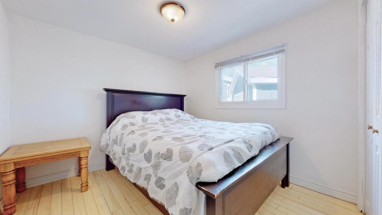 Main Beach River Retreat - Wasaga Beach 1 - Main Strip - 95 Mosley St מראה חיצוני תמונה