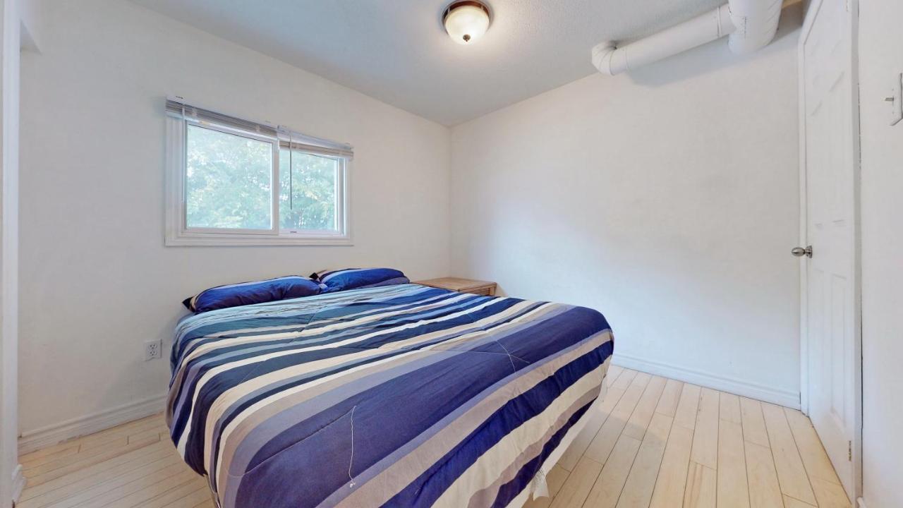 Main Beach River Retreat - Wasaga Beach 1 - Main Strip - 95 Mosley St מראה חיצוני תמונה