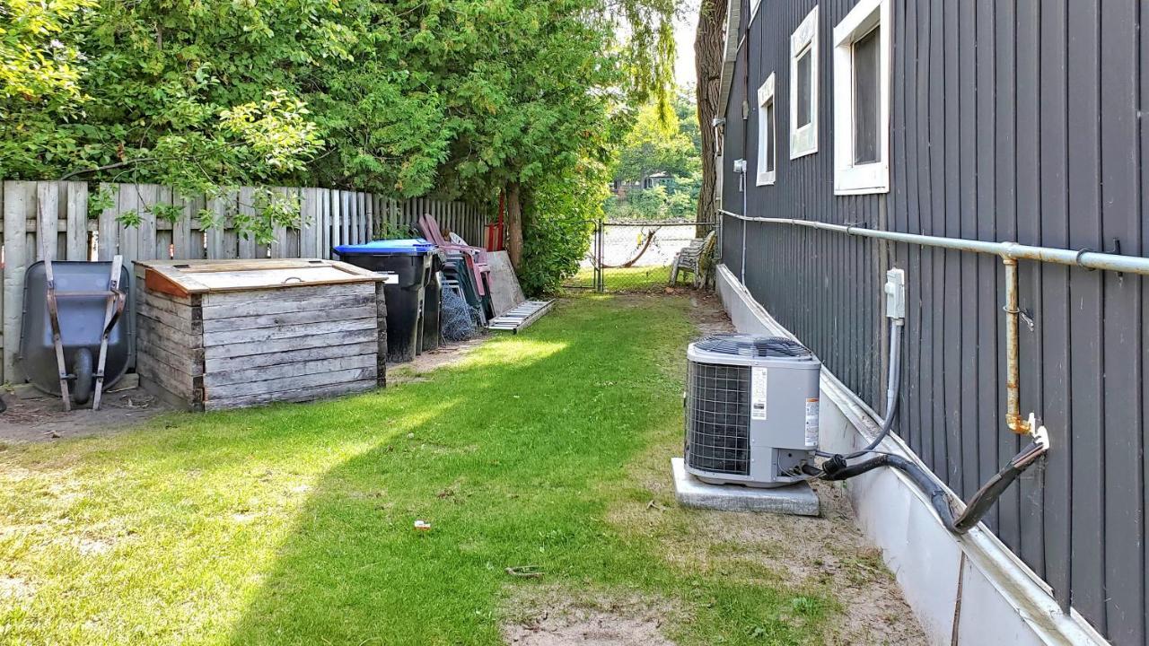 Main Beach River Retreat - Wasaga Beach 1 - Main Strip - 95 Mosley St מראה חיצוני תמונה