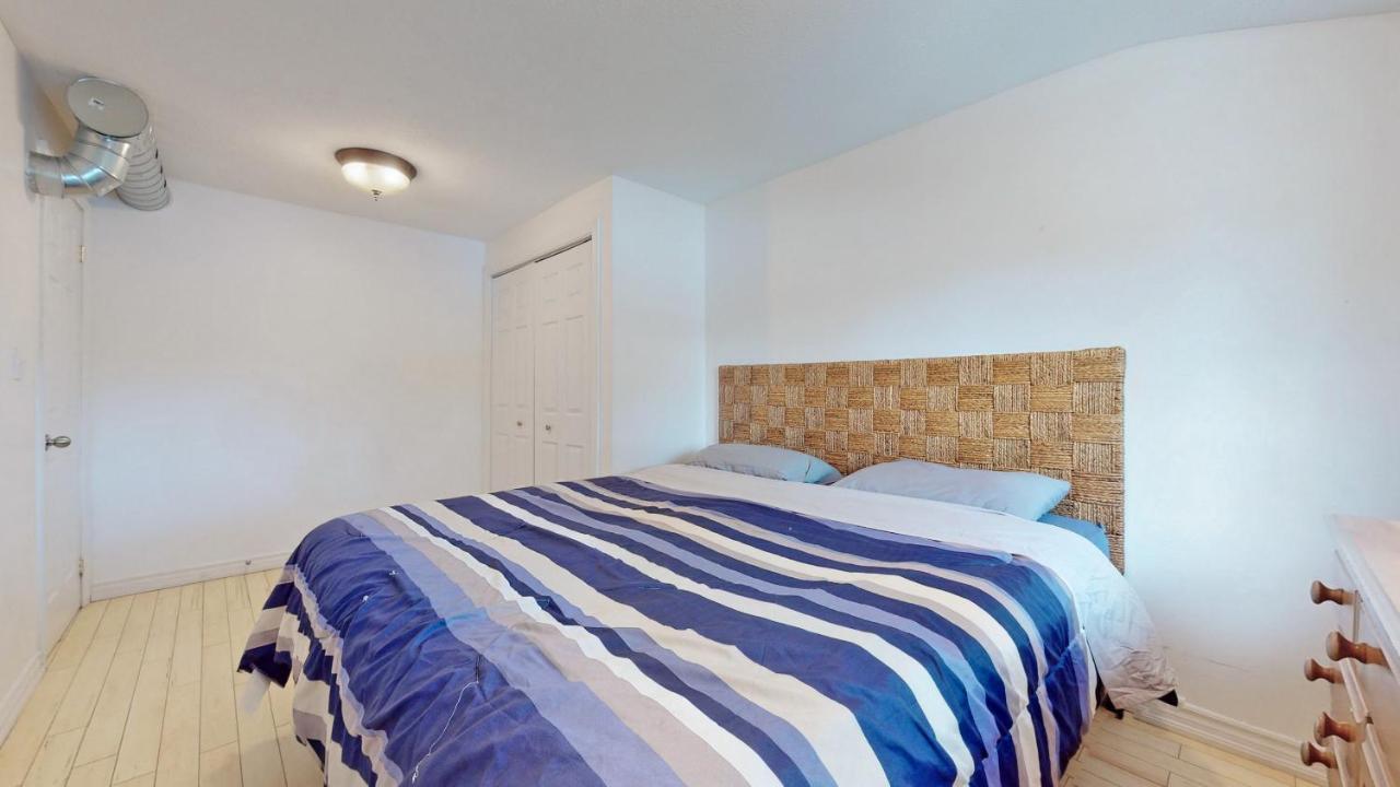 Main Beach River Retreat - Wasaga Beach 1 - Main Strip - 95 Mosley St מראה חיצוני תמונה