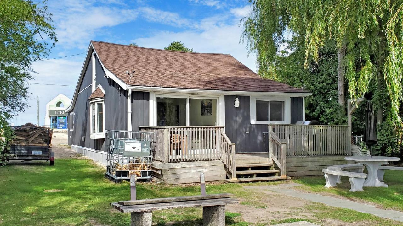Main Beach River Retreat - Wasaga Beach 1 - Main Strip - 95 Mosley St מראה חיצוני תמונה